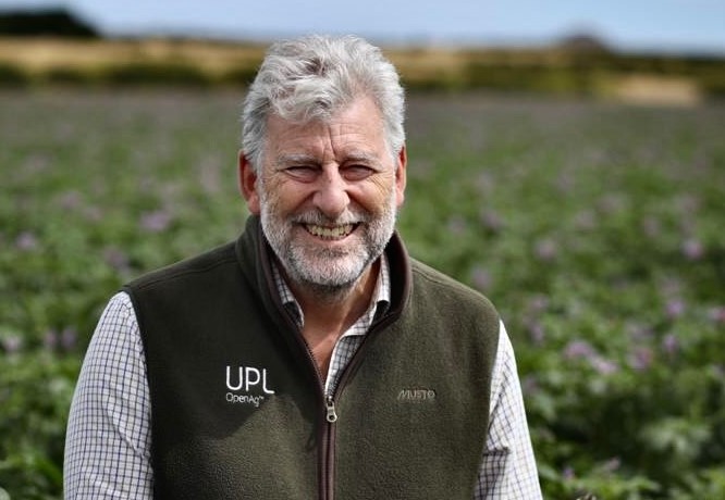 UPL's Potato Technical Lead for the UK and Ireland, Geoff Hailstone, stressed that the confirmed expiry dates for products containing mancozeb have also been extended by one month.